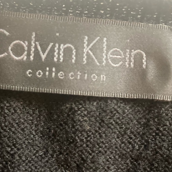 Calvin Klein Collection Merino Wool V-neck sweater. - Picture 5 of 7